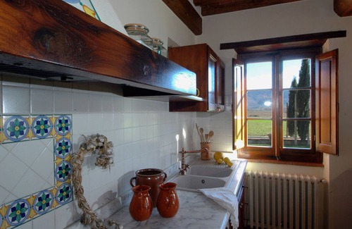 Montalla Villa | Apartment in Cortona with Pool and Hill Views