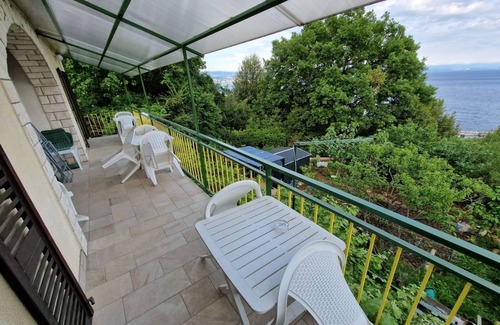 Icici Apartment | Apartment in Ičići with Seaview, Terrace, WIFI (4870-3)