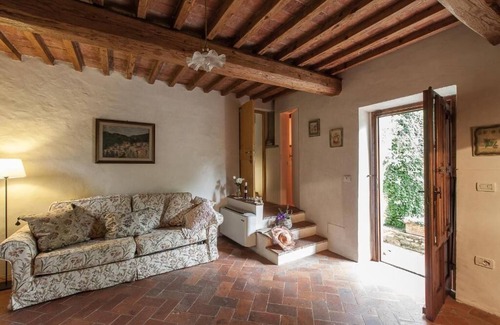 Sesto Fiorentino Apartment | Apartment in historic villa with swimming pool near Florence