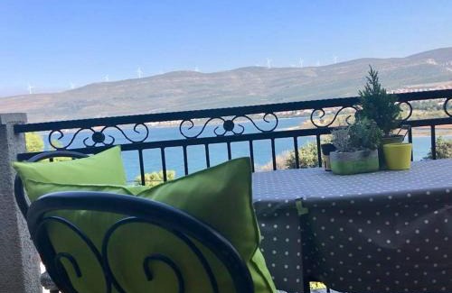 Donji Karin Apartment | Apartment in Karin Gornji with sea view, balcony, air conditioning, Wi-Fi (4207-2)