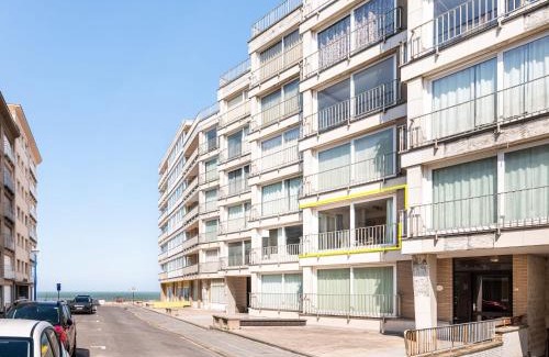 Koksijde-Bad Apartment | Apartment in Koksijde near the Beach