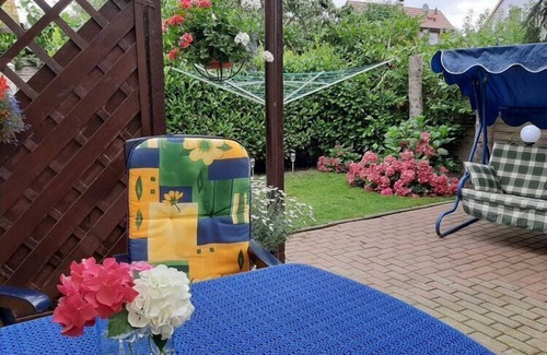 Kroepelin Apartment | Apartment in Kröpelin with Terrace