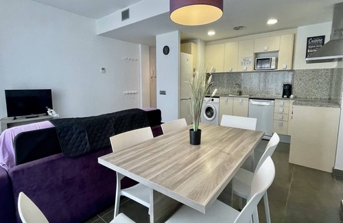 L'Estartit Apartment | Apartment in L’Estartit near Sandy Beach
