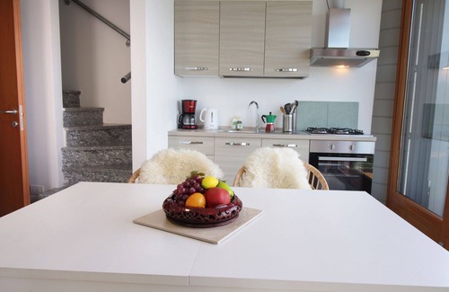 Varenna Apartment | Apartment in Perledo with 2 bedrooms sleeps 4