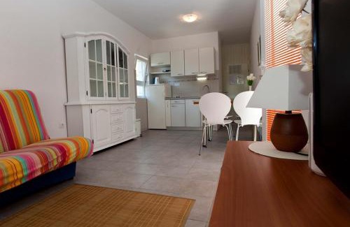 Podgora Apartment | Apartment in Podgora with sea view, terrace, air conditioning, WiFi 849-1
