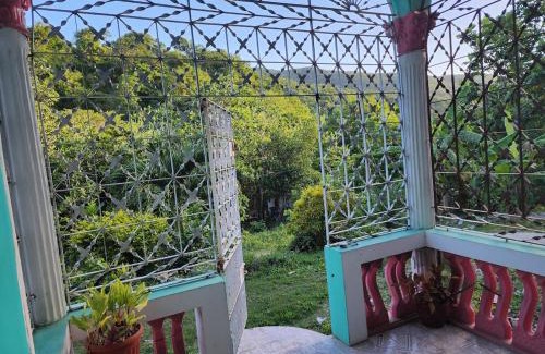 Yallahs Apartment | Apartment in St Thomas Jamaica sleeps 7 plus private parking off street