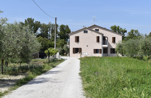 Colli al Metauro Apartment | Apartment in the Countryside, in quiet area with outdoor garden