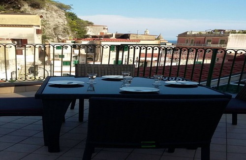 Cetara Apartment | Apartment in the heart of Cetara sea view