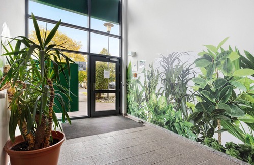 Bullenwinkel Apartment | Apartment in the Hotel 'Albrechtshof Zimmer Parkblick 3' with Shared Terrace and Wi-Fi