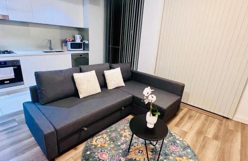 Turrella Apartment | Apartment in Turrella