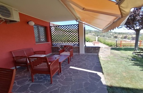 Tortoreto Apartment | Apartment in Villa sea view: garden, very cool, sheltered.