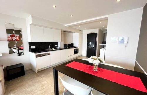 Wenduine Apartment | Apartment in Wenduine with Stunning Sea Views