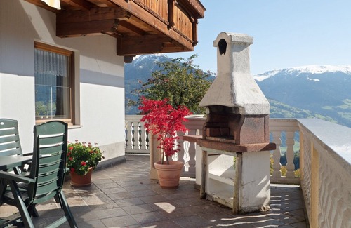 Fuegenberg Apartment | Apartment in Zillertal near Ski Slopes