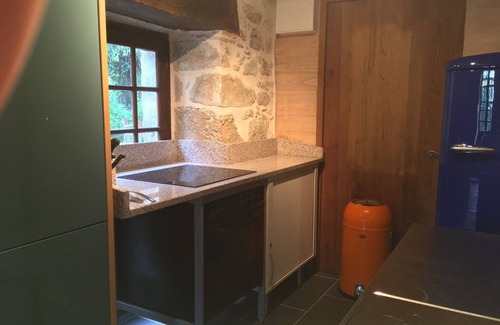 Busserolles Apartment | Apartment Intime in the annex of a hunting lodge from the 14th century century
