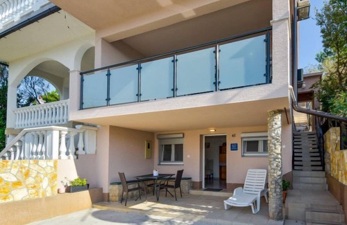 Ribarica Apartment | Apartment J&N in Karlobag - 5 persons, 2 bedrooms