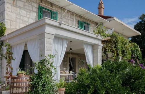 Novo Selo Apartment | Apartment Jasna - cozy apartment in a peaceful area A1 Selca, Island Brac