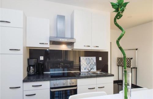 Jesenice Apartment | Apartment Jesenice With Sea View V