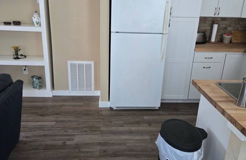 Magnolia Apartment | Apartment just 23 minutes from Texas Renaissance Festival