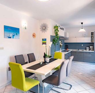 Suha Punta Apartment | Apartment Kampor 1