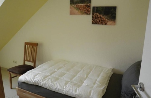 Greimerath Bed & Breakfast | Apartment Kastanienallee - Gästehaus Greimerather Forst