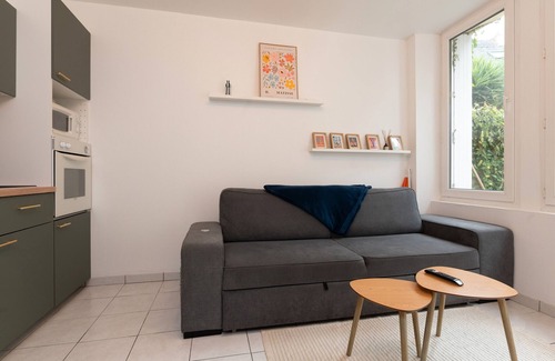 Lorient Apartment | Apartment 'Kerjulaude' with Private Garden and Wi-Fi - by Breizh key