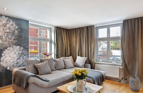 Neuruppin Apartment | Apartment 'Klosterperle' with Wi-Fi