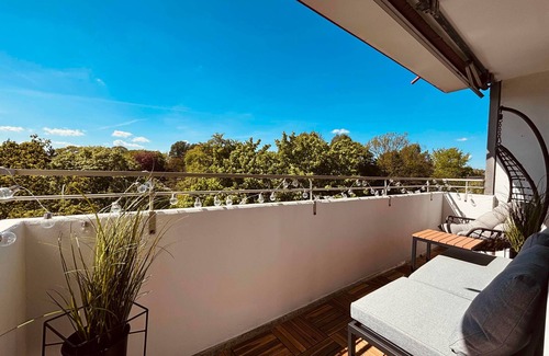 Halstenbek Apartment | Apartment 'Kokorey' with Balcony and Wi-Fi