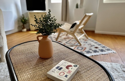 Barbatre Apartment | Apartment L'Eucalyptus Reims