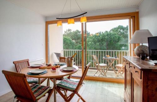 Saint-Brevin-les-Pins Apartment | Apartment L'Ermitage-3 by Interhome