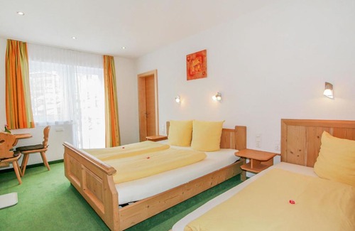 Kappl Apartment | Apartment La Luna by Interhome