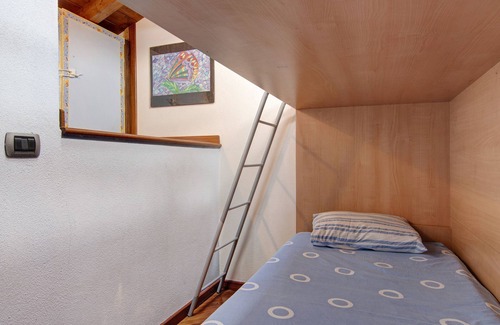 Lanzo d'Intelvi Apartment | Apartment "La Mansarda di Eros e Tiziana" with Mountain View, Shared Garden & Wi-Fi