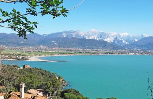 Ameglia Apartment | Apartment La Palma by Interhome