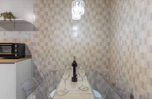 Guaro Apartment | Apartment 'Lara' with Wi-Fi