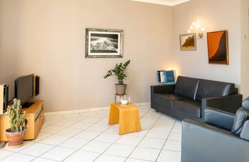 Nice Apartment | Apartment Le Castelet in Nice - 4 persons, 2 bedrooms