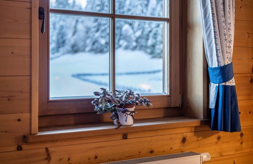 San Vito Apartment | Apartment 'Lechnerhof 2' with Mountain View, Shared Garden and Wi-Fi