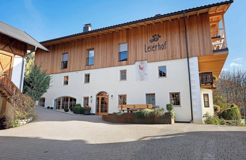 Chifa Apartment | Apartment "Leierhof Olivia" with Mountain View, Wi-Fi, Balcony & Garden