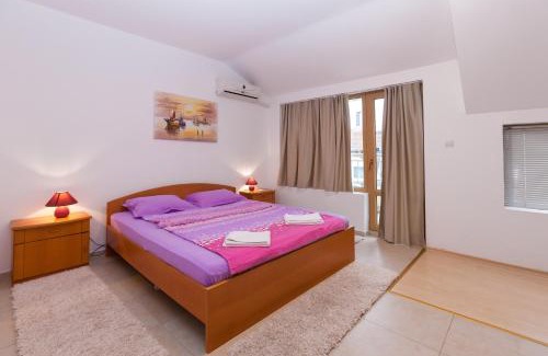 Burgas Center Apartment | Apartment Lermontov
