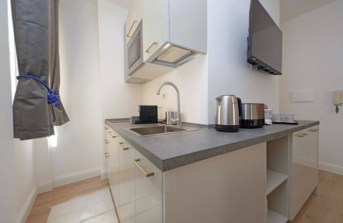Campitelli Apartment | Apartment located in the heart of Rome ideal for families or couples