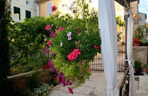 Municipality of Omisalj Apartment | Apartment Lorna & Igor Zuvic