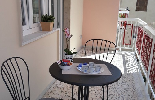Maiori Apartment | Apartment Mare with living room area, balcony and sea view
