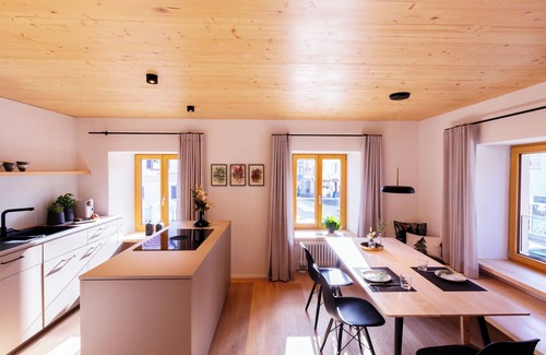 Elzach Apartment | Apartment 'Maria' with Shared Terrace, Balcony and Wi-Fi