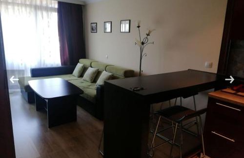 Chernomorets Apartment | apartment Marina hill