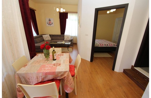 Kadumi Apartment | Apartment Markus for 2 - Pool & BBQ
