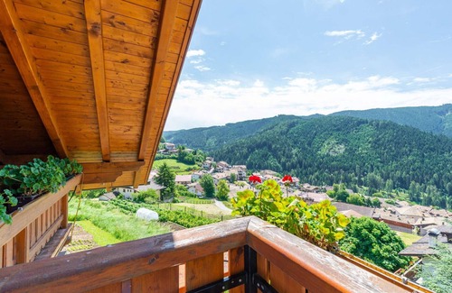 Trodena Apartment | Apartment 'Melcherhof Schwarzhorn' with Mountain View, Shared Garden and Wi-Fi