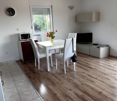 Milna (Brac) Apartment | Apartment Milna Dante