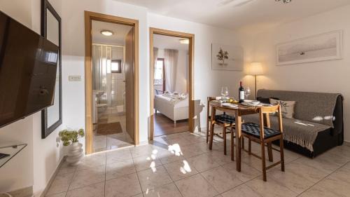 Cove Murtar Apartment | Apartment Mirjana NEW