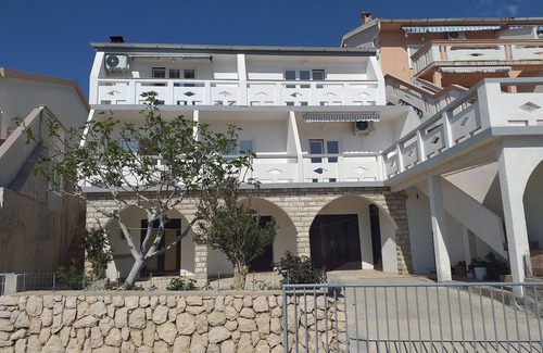 Metajna Apartment | Apartment Moonstone (90781-A2) - Metajna - island Pag