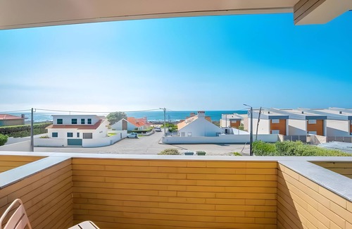 Caminha Apartment | Apartment 'Moledo With Private Pool A' with Sea View, Private Pool and Wi-Fi