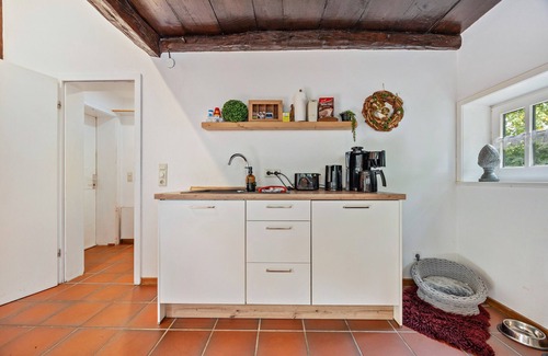 Lubbecke Apartment | Apartment 'Muddi' with Shared Terrace, Private Garden and Wi-Fi