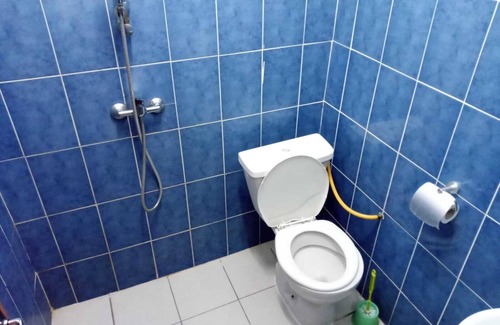 Libreville Apartment | APARTMENT N*2 PIECE OF FURNITURE OKALA TYPE F2